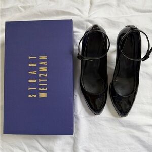 Stuart Weitzman Vintage Pattern Pump Black Heels